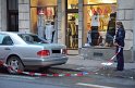 Person aus Fenster gefallen Koeln Muelheim Bergisch Gladbacherstr P59